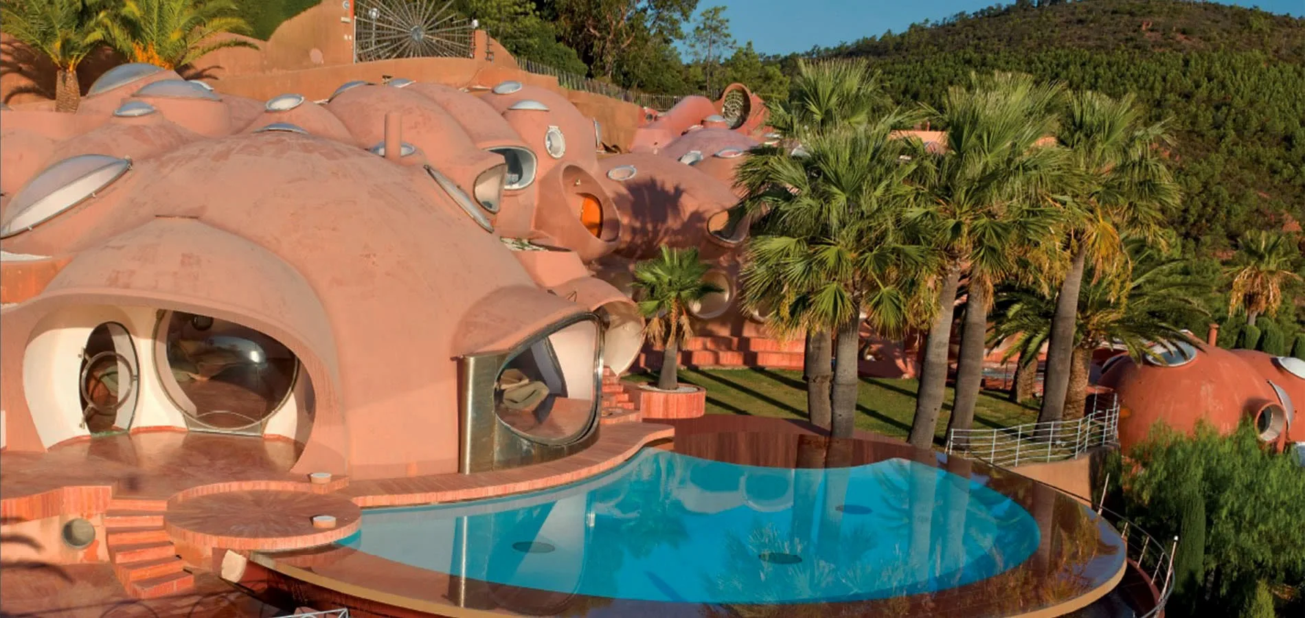 Le Palais Bulles gallery 4