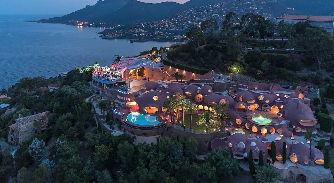 Le Palais Bulles gallery 6